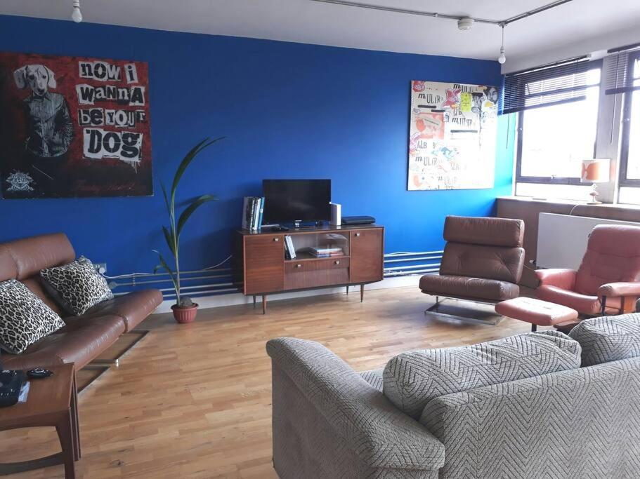 Trendy, Urban Open Plan Apartment Bristol Buitenkant foto